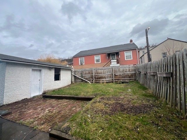 1920 Middle St, Sharpsburg, PA 15215