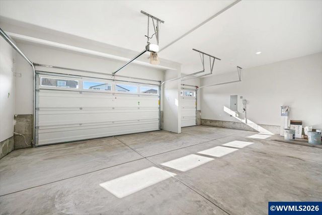 7076 SE Pinot Noir Dr, Corvallis, OR 97330