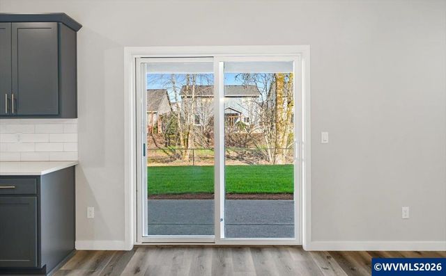 7076 SE Pinot Noir Dr, Corvallis, OR 97330