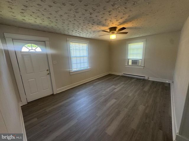 516 WYNE DRIVE, Fredericksburg, VA 22405