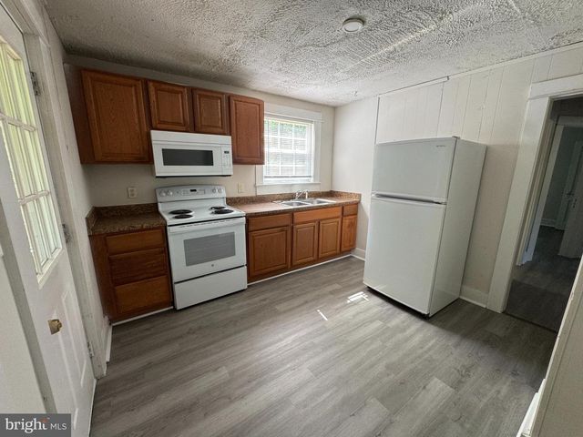 516 WYNE DRIVE, Fredericksburg, VA 22405
