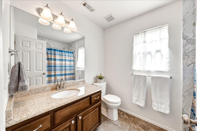 567 S FIESTA DR, Ivins, UT 84738