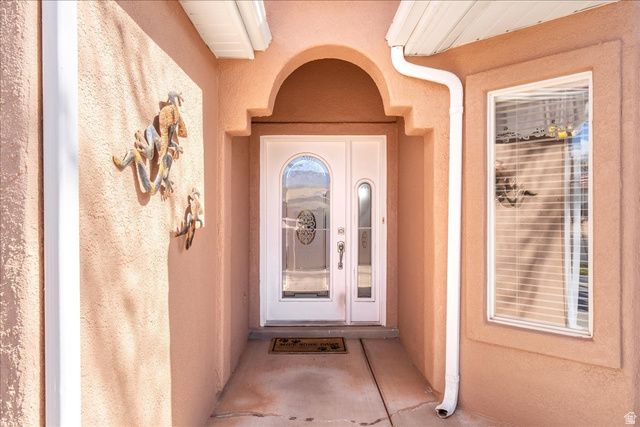 567 S FIESTA DR, Ivins, UT 84738