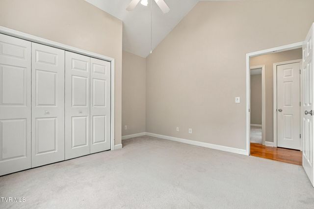 111 H R King Road, Gray, TN 37615