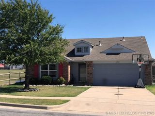 10721 N 147th East Avenue, Owasso, OK 74055