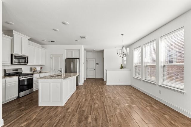 4721 Smokey Quartz Lane, Arlington, TX 76005