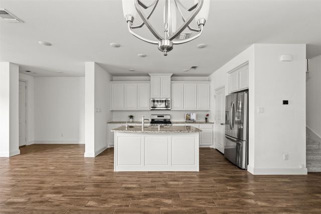 4721 Smokey Quartz Lane, Arlington, TX 76005