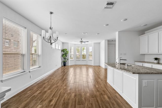 4721 Smokey Quartz Lane, Arlington, TX 76005