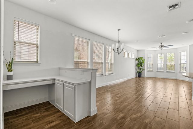 4721 Smokey Quartz Lane, Arlington, TX 76005