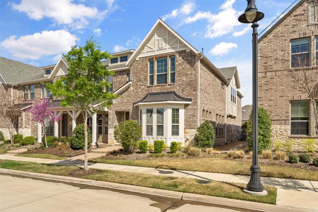 4721 Smokey Quartz Lane, Arlington, TX 76005