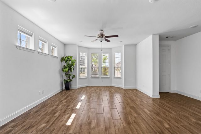 4721 Smokey Quartz Lane, Arlington, TX 76005