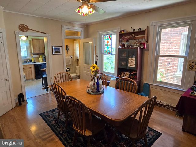 1104 JUNIPER ST, Quakertown, PA 18951