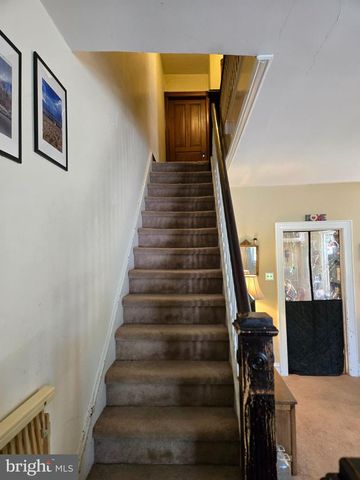 1104 JUNIPER ST, Quakertown, PA 18951