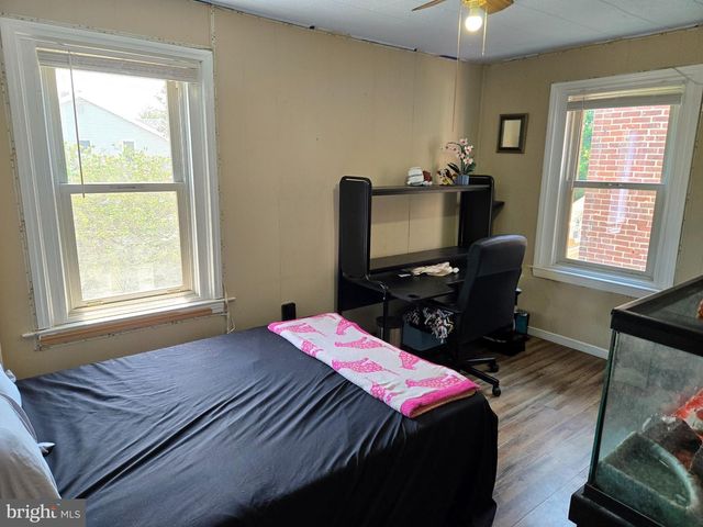 1104 JUNIPER ST, Quakertown, PA 18951