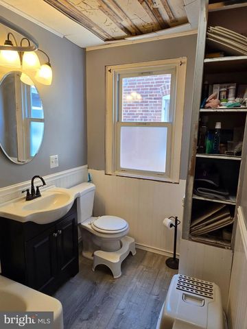 1104 JUNIPER ST, Quakertown, PA 18951