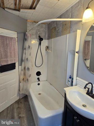 1104 JUNIPER ST, Quakertown, PA 18951