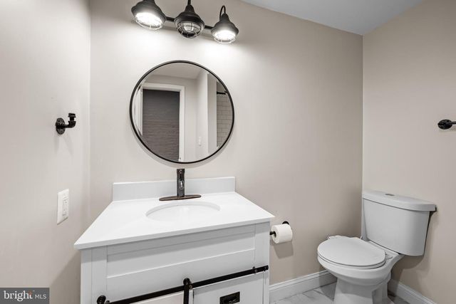 707 MCKEWIN AVE, Baltimore, MD 21218