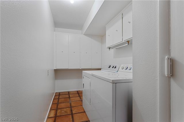 908 Vegas Valley Drive, Las Vegas, NV 89109