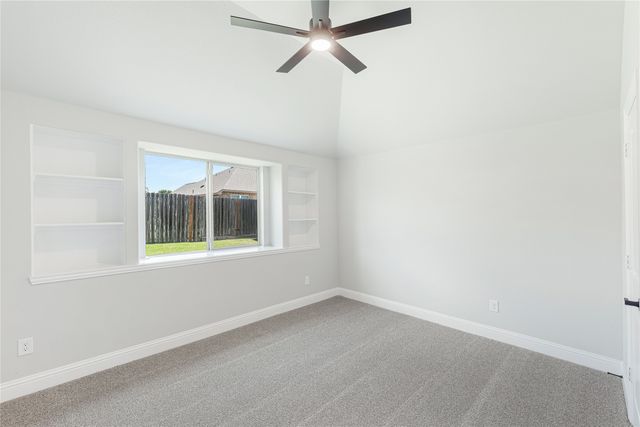 179 Creekside Drive, Sanger, TX 76266