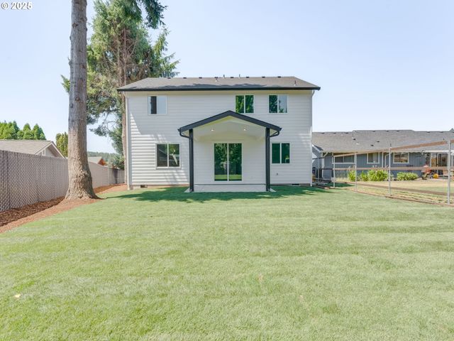 2205 Nw 69TH St, Vancouver, WA 98665