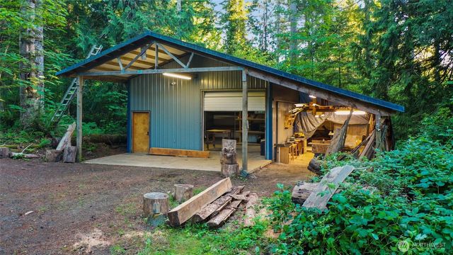 8327 Mason Way NW, Olympia, WA 98502