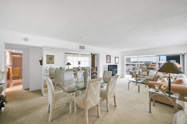 907 Marina Drive 401, North Palm Beach, FL 33408