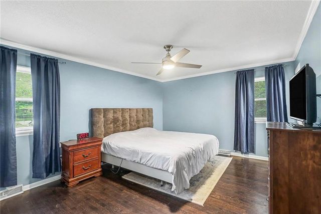 5620 Perry Avenue, Merriam, KS 66203