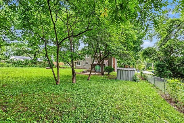 5620 Perry Avenue, Merriam, KS 66203