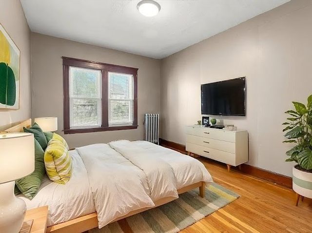 191 W 6th St 1, Lowell, MA 01850