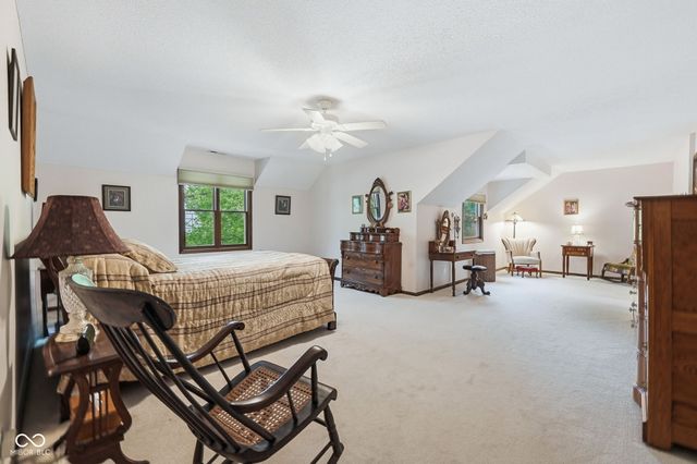 2701 W Sun Valley Parkway, Muncie, IN 47303
