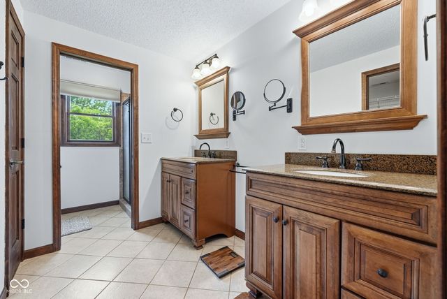 2701 W Sun Valley Parkway, Muncie, IN 47303