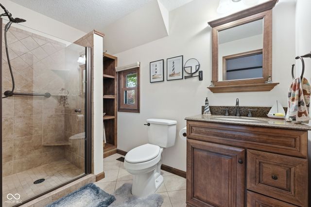 2701 W Sun Valley Parkway, Muncie, IN 47303
