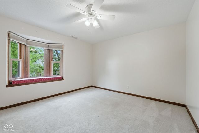 2701 W Sun Valley Parkway, Muncie, IN 47303