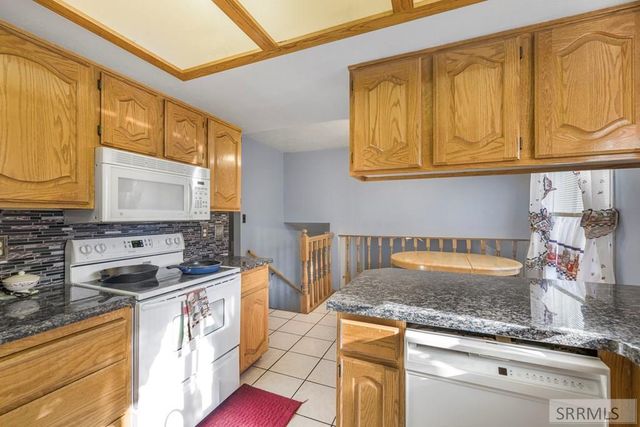 2375 Clover Lane, Blackfoot, ID 83221