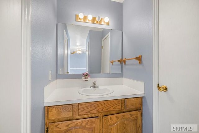 2375 Clover Lane, Blackfoot, ID 83221