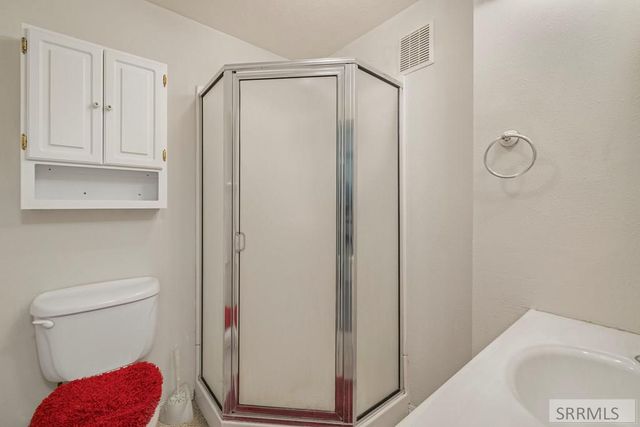 2375 Clover Lane, Blackfoot, ID 83221