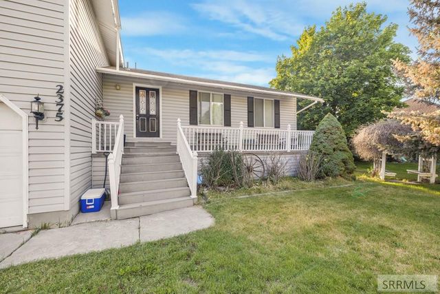 2375 Clover Lane, Blackfoot, ID 83221