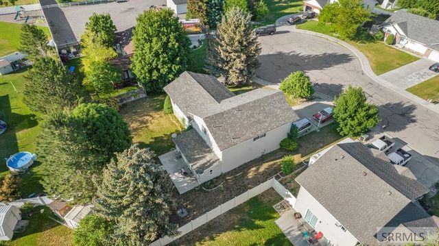 2375 Clover Lane, Blackfoot, ID 83221