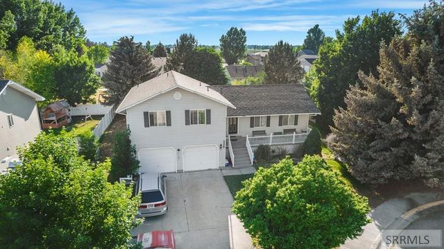 2375 Clover Lane, Blackfoot, ID 83221