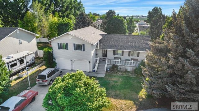 2375 Clover Lane, Blackfoot, ID 83221