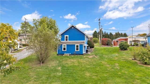 2067 Brodhead Rd, Hopewell Twp, PA 15001