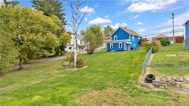 2067 Brodhead Rd, Hopewell Twp, PA 15001