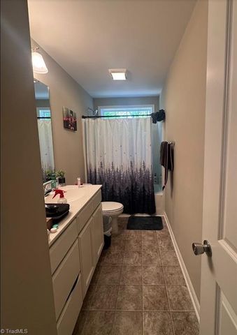 1592 Brookdale Drive, Asheboro, NC 27205