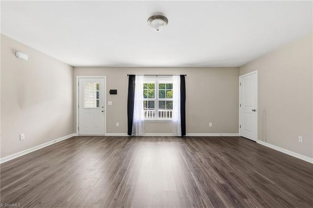 1592 Brookdale Drive, Asheboro, NC 27205