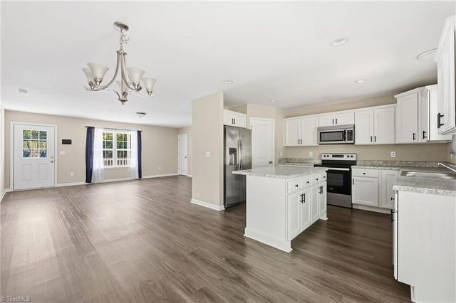1592 Brookdale Drive, Asheboro, NC 27205