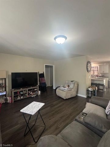 1592 Brookdale Drive, Asheboro, NC 27205