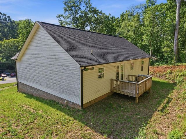 1592 Brookdale Drive, Asheboro, NC 27205