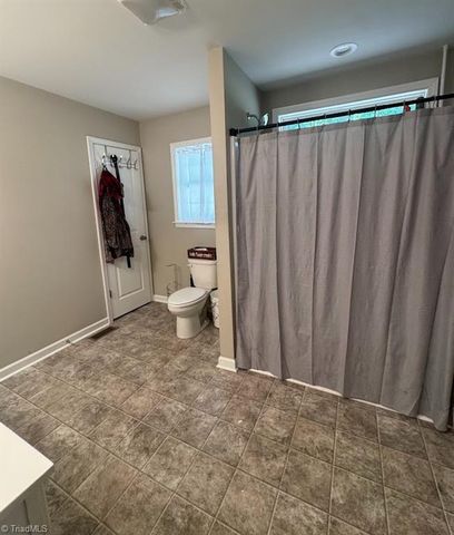 1592 Brookdale Drive, Asheboro, NC 27205