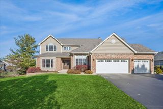 3750 Wintergreen Terrace, Algonquin, IL 60102