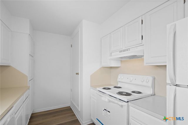 103 Sherwood Drive D, Victoria, TX 77901